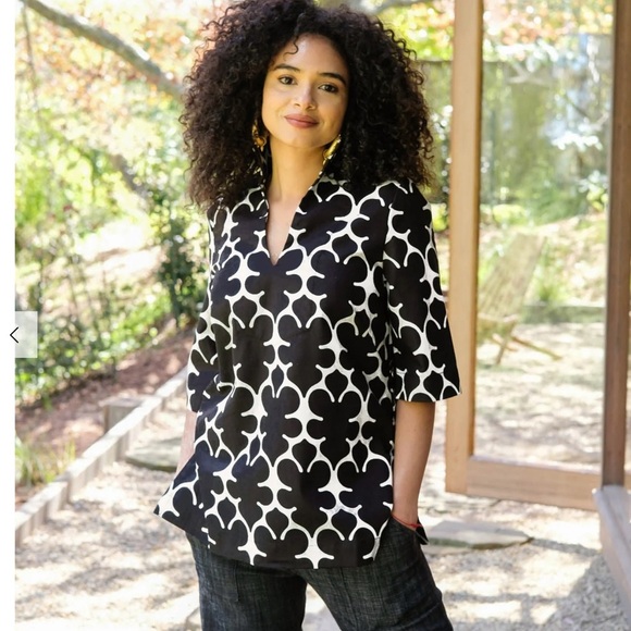 LESLIE EVERS BROOKLYN Black Fleurette
SIZE XL - Picture 1 of 7